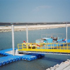 淺談浮動碼頭簡易浮筒搭建優勢多多